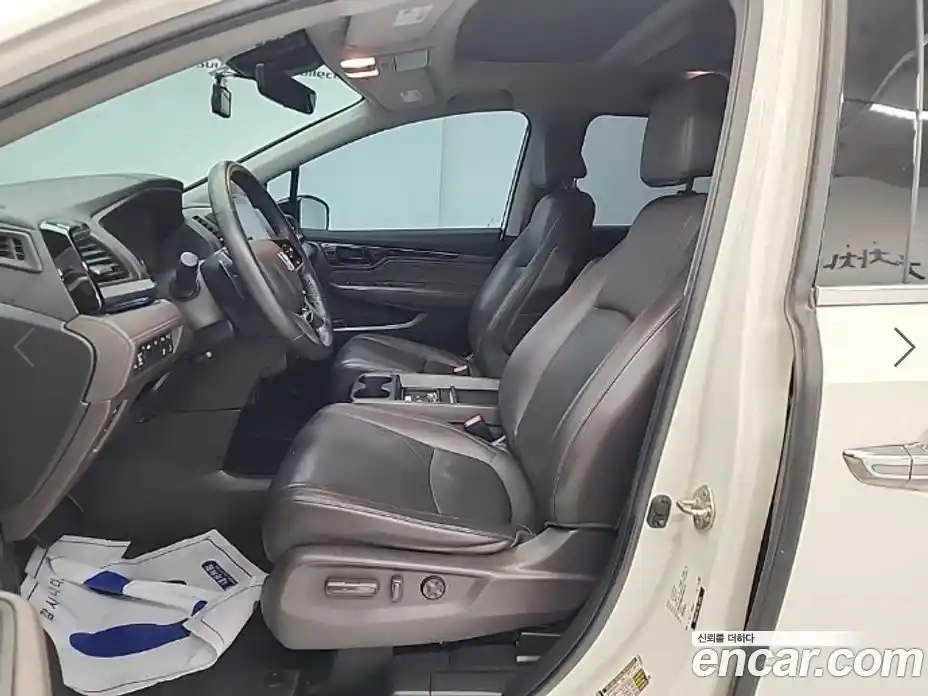Honda Odyssey 2019 3.5 гидро в Москве, фото 10