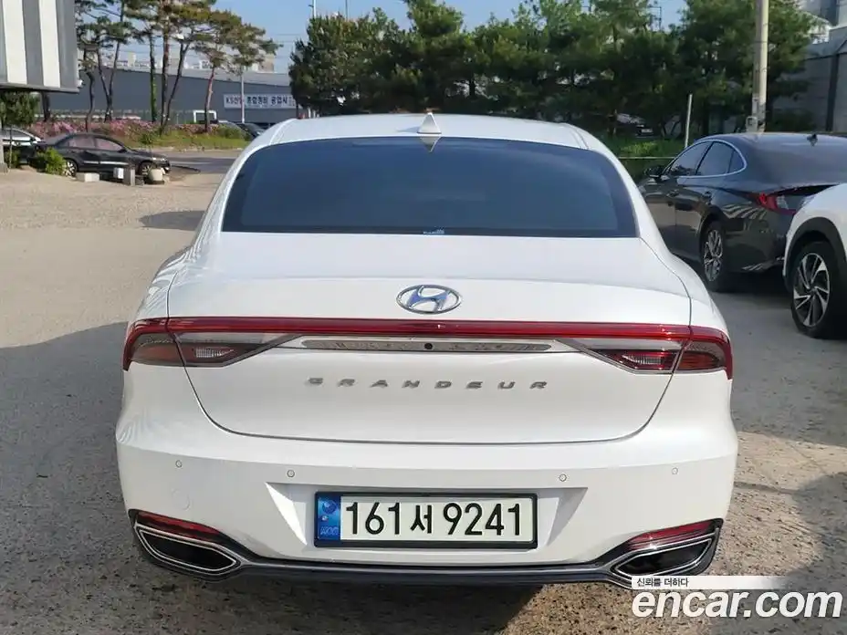 Hyundai Grandeur 2020 2.5 гидро в Москве № 2050425, фото 4