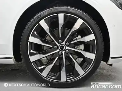 Volvo S90 2025 2.0 гидро в Москве № 2058126, миниатюра 5