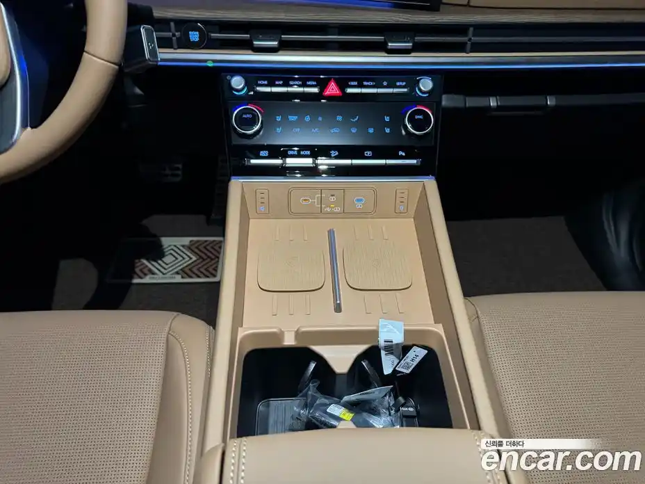 Hyundai Santa Fe 2025 1.6 гидро в Москве № 2122787, фото 9