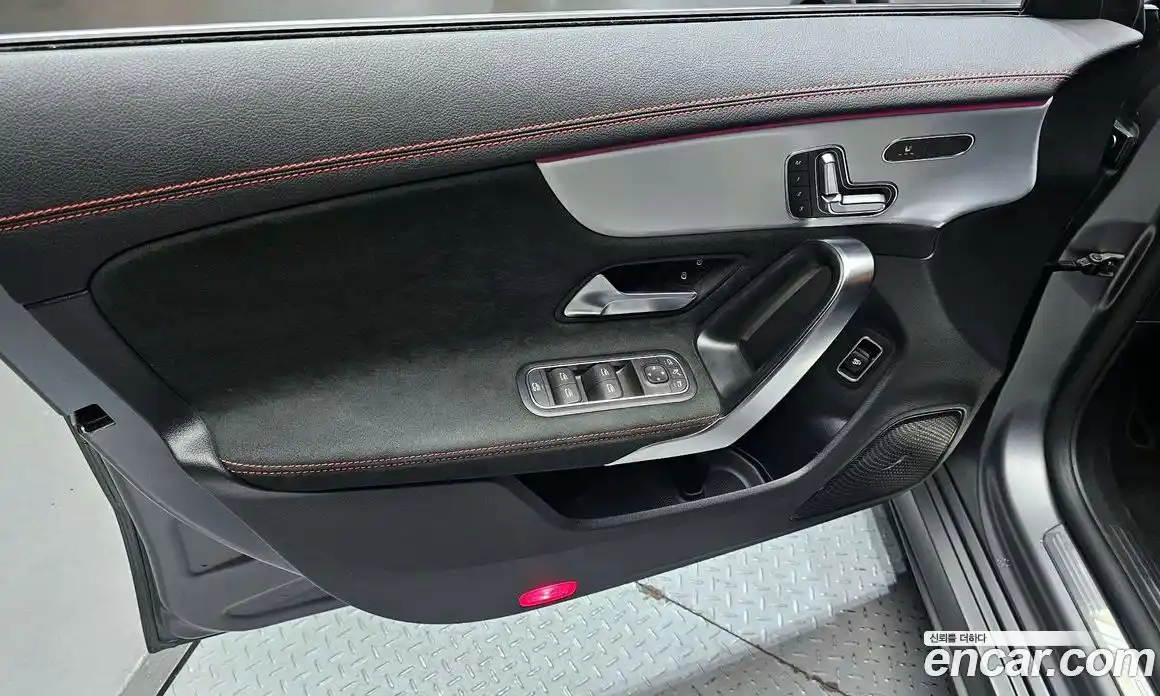 Mercedes-Benz CLA-Class 2023 2.0 гидро в Москве № 2123047, фото 14