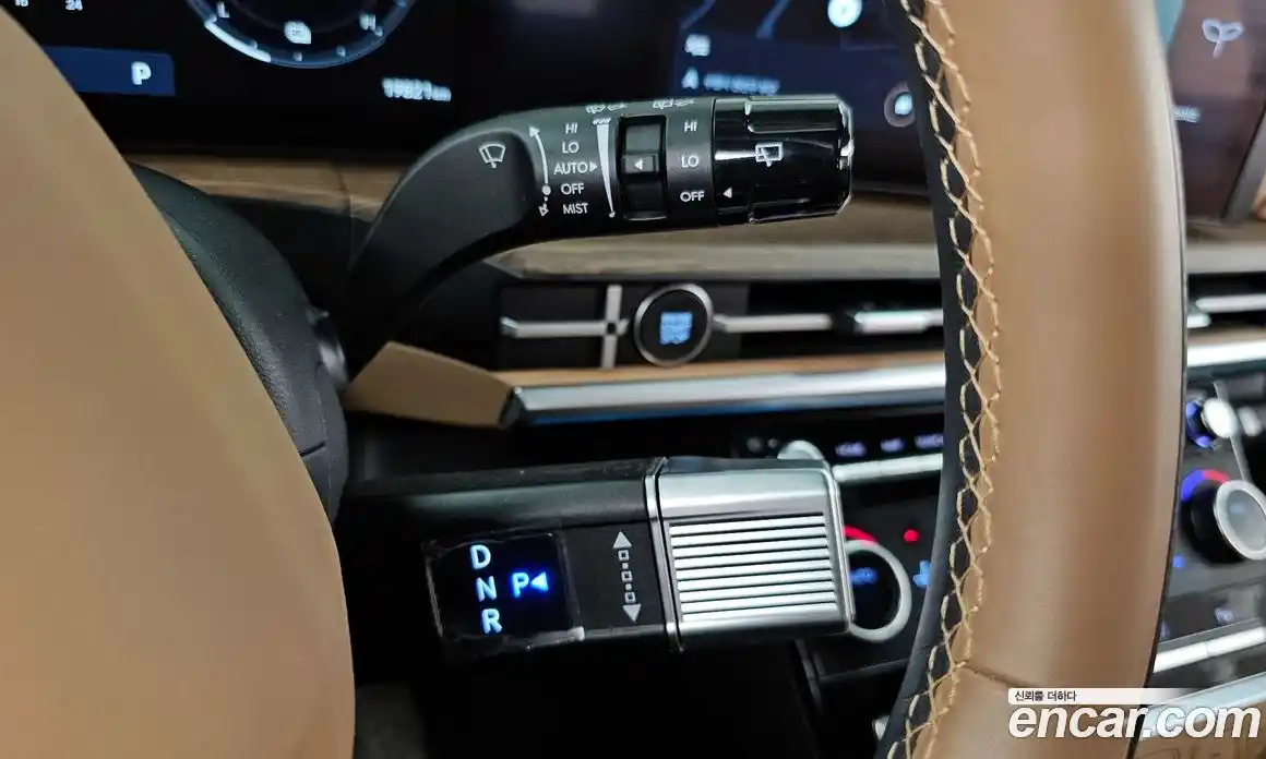 Hyundai Santa Fe 2024 1.6 гидро в Москве № 2123136, фото 28