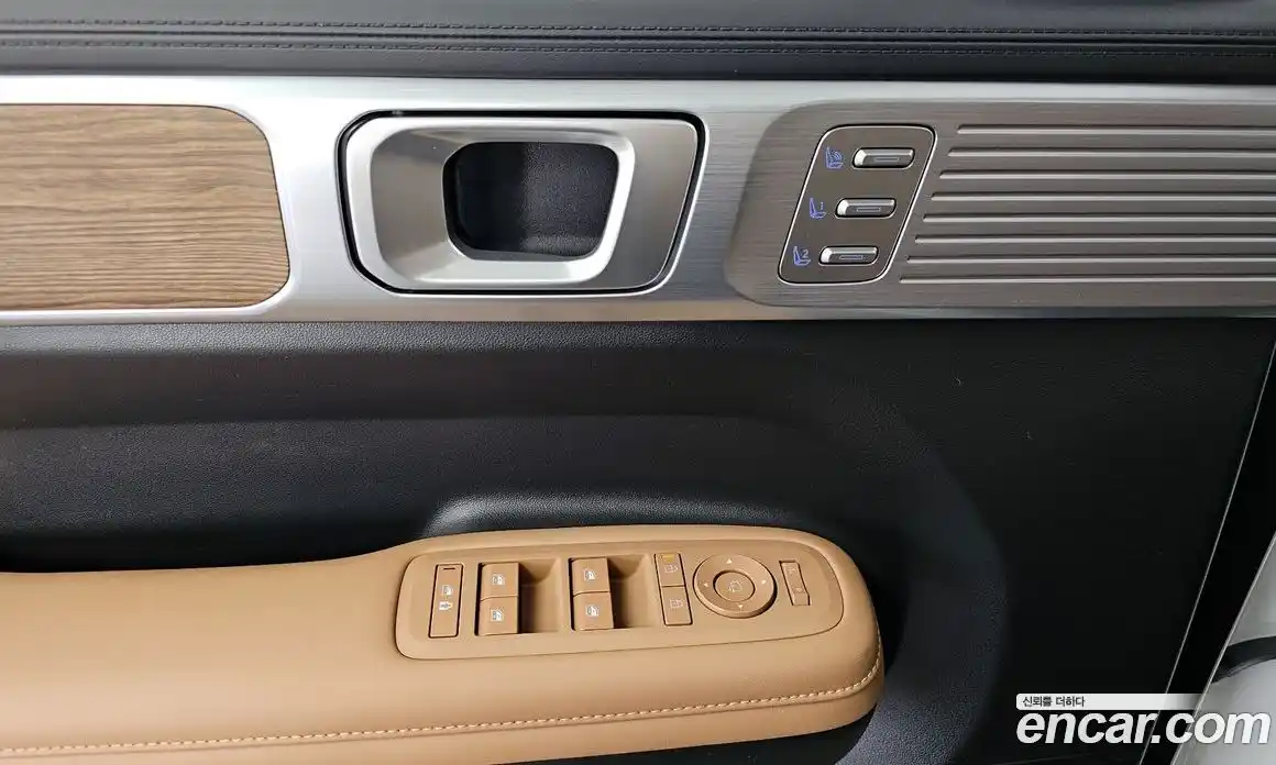 Hyundai Santa Fe 2024 1.6 гидро в Москве № 2123136, фото 37