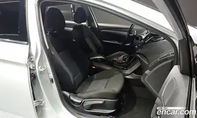 Hyundai i40 2017 2.0 гидро в Москве № 2123157, миниатюра 11