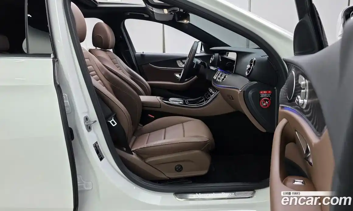 Mercedes-Benz E-Class 2022 2.0 гидро в Москве № 2123179, фото 16