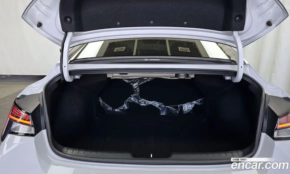 Hyundai Avante 2024 1.6 гидро в Москве № 2123403, фото 26