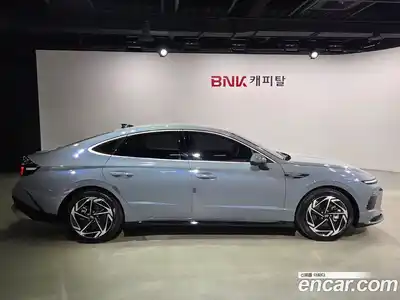 Hyundai Sonata 2023 1.6 гидро в Москве № 2123555, миниатюра 7