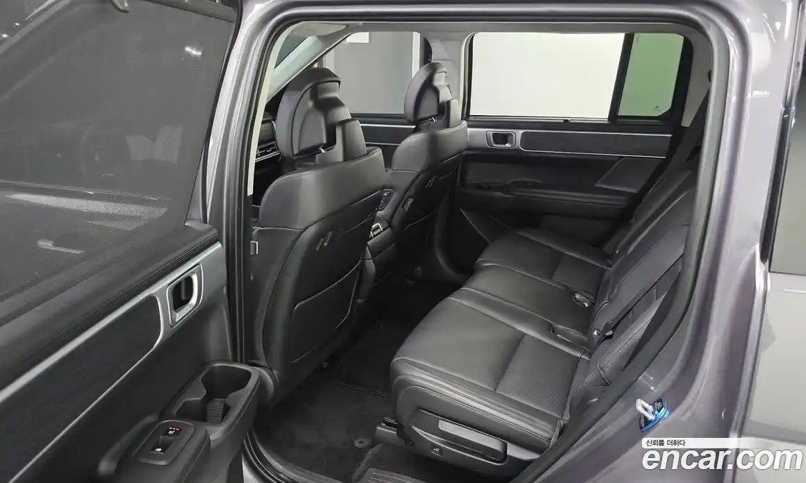 Hyundai Santa Fe 2023 2.5 гидро в Москве № 2123562, фото 11