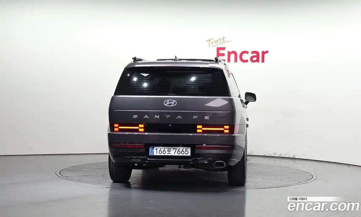 Hyundai Santa Fe 2023 2.5 гидро в Москве № 2123562, фото 4