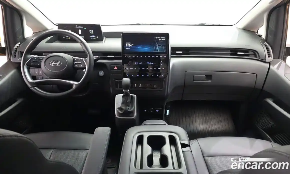 Hyundai Staria 2025 3.5 гидро в Москве № 2123615, фото 10