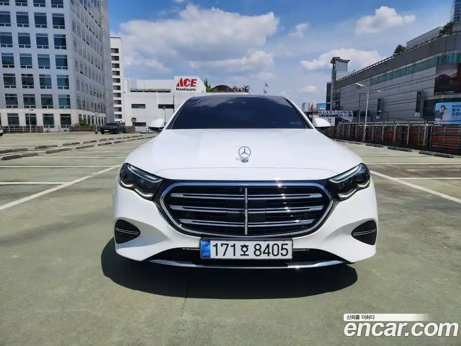 Mercedes-Benz E-Class 2024 2.0 гидро в Москве № 2123699, фото 3
