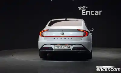 Hyundai Sonata 2021 2.0 гидро в Москве № 2123787, миниатюра 4