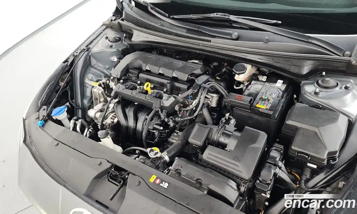Hyundai Avante 2022 1.6 гидро в Москве № 2123795, фото 6