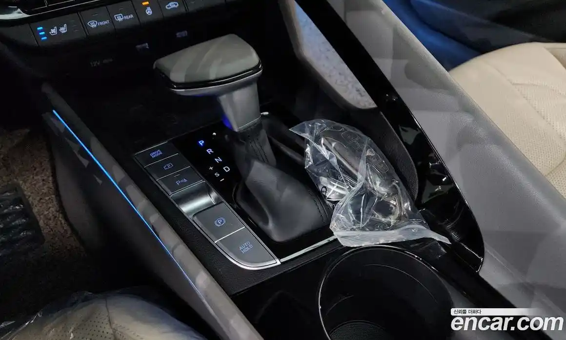 Hyundai Avante 2022 1.6 гидро в Москве № 2123795, фото 9
