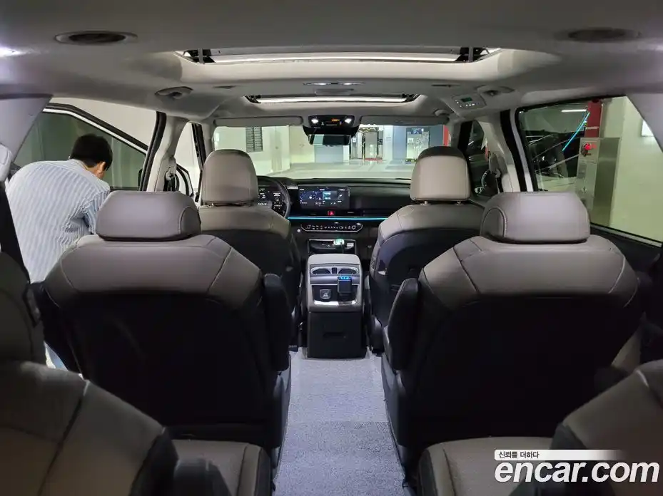 Kia Canival 2025 1.6 гидро в Москве № 2124074, фото 15