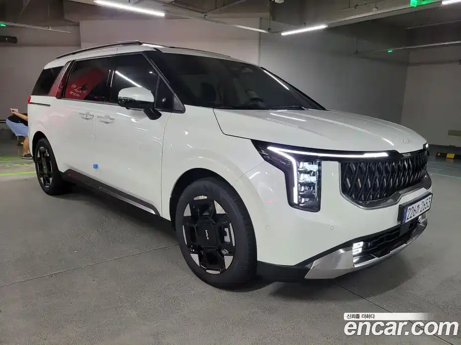 Kia Canival 2025 1.6 гидро в Москве № 2124074, фото 4