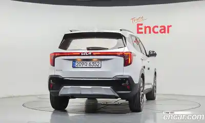 Kia Seltos 2025 1.6 гидро в Москве № 2124376, миниатюра 4
