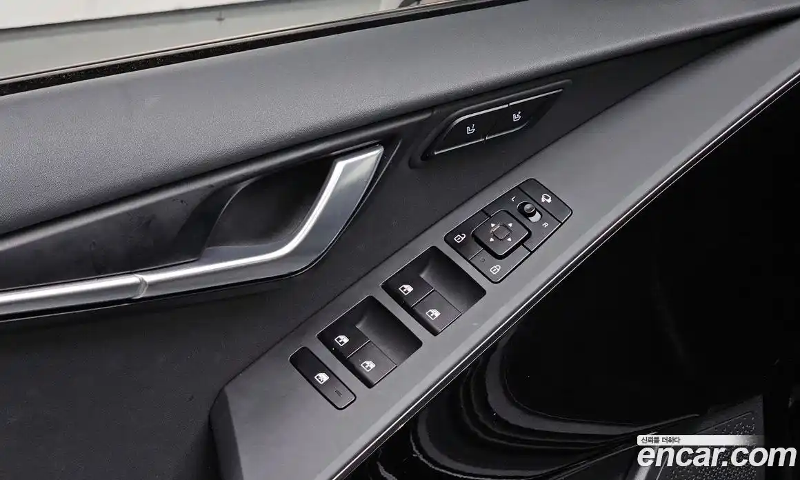 Kia Niro 2023 0.2 гидро в Москве № 2124489, фото 24