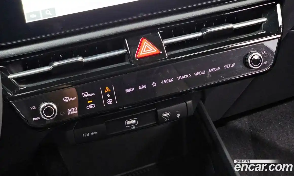 Kia Niro 2023 0.2 гидро в Москве № 2124489, фото 31