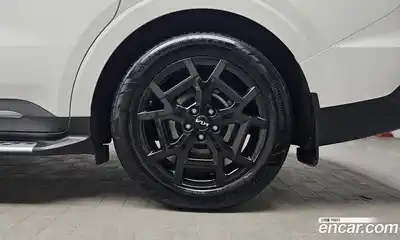 Kia Canival 2024 2.2 гидро в Москве № 2124723, миниатюра 7