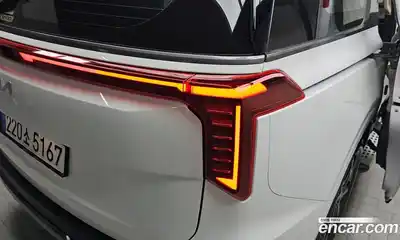 Kia Canival 2024 2.2 гидро в Москве № 2124723, миниатюра 9