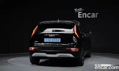 Kia Niro 2023 0.2 гидро в Москве № 2124737, миниатюра 4