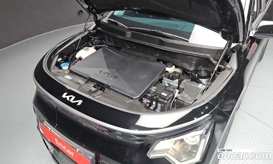 Kia Niro 2023 0.2 гидро в Москве № 2124737, фото 6