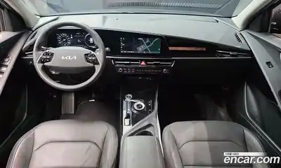 Kia Niro 2023 0.2 гидро в Москве № 2124737, миниатюра 10