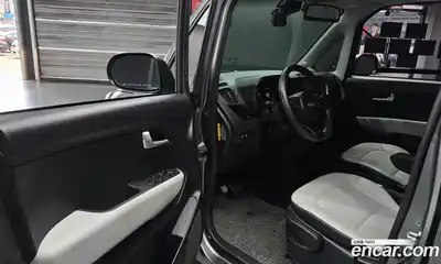 Kia Ray 2023 1.0 гидро в Москве № 2124875, миниатюра 10