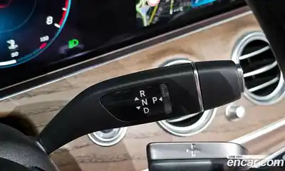 Mercedes-Benz E-Class 2022 2.0 гидро в Москве № 2124966, миниатюра 11