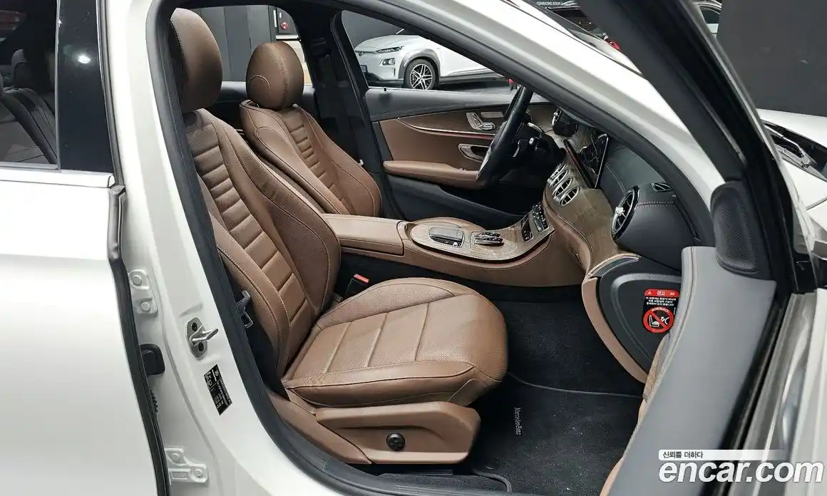 Mercedes-Benz E-Class 2022 2.0 гидро в Москве № 2124966, фото 15