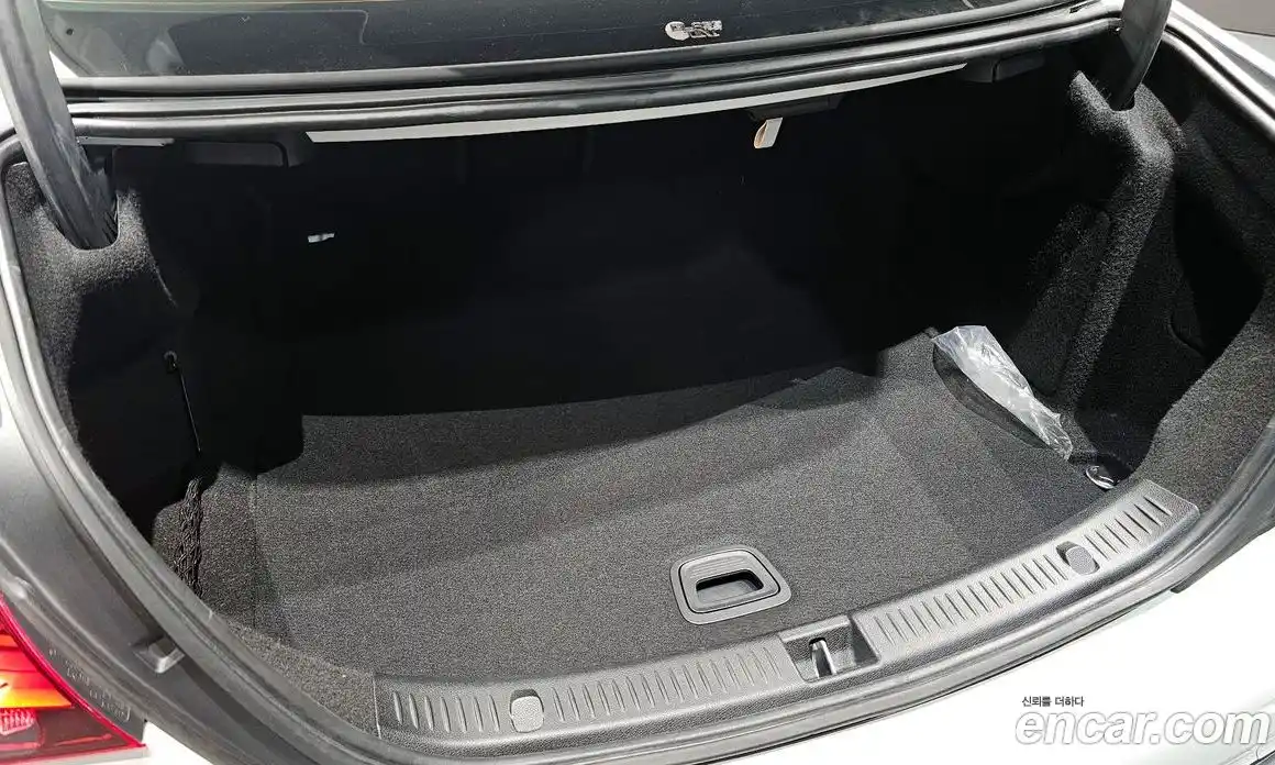 Mercedes-Benz E-Class 2022 2.0 гидро в Москве № 2124966, фото 30