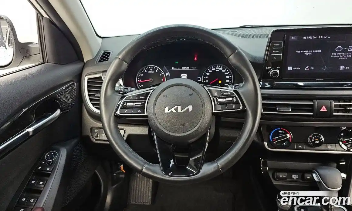 Kia Seltos 2022 1.6 гидро в Москве № 2125291, фото 12