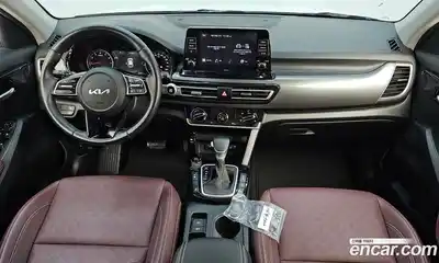 Kia Seltos 2022 1.6 гидро в Москве № 2125291, миниатюра 7