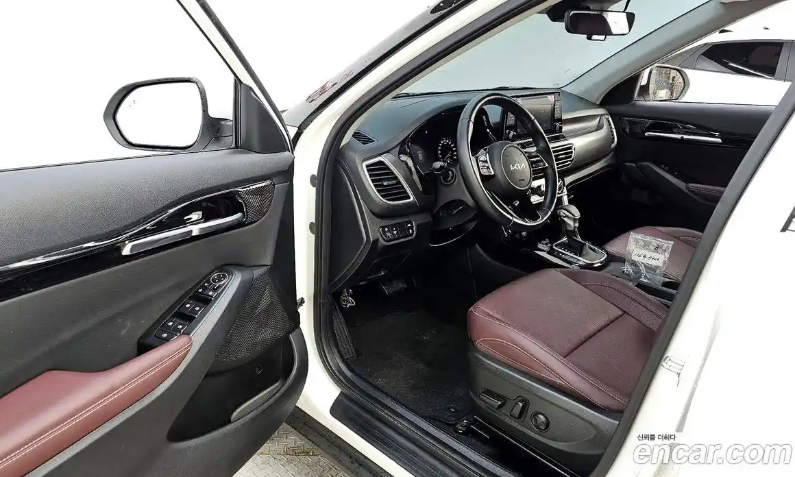 Kia Seltos 2022 1.6 гидро в Москве № 2125291, фото 10