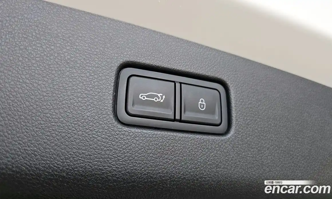 Genesis GV70 2025 2.5 гидро в Москве № 2125377, фото 31