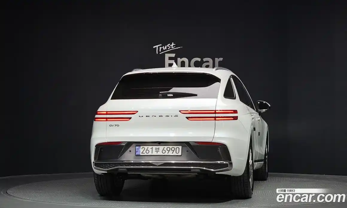 Genesis GV70 2025 2.5 гидро в Москве № 2125377, фото 4