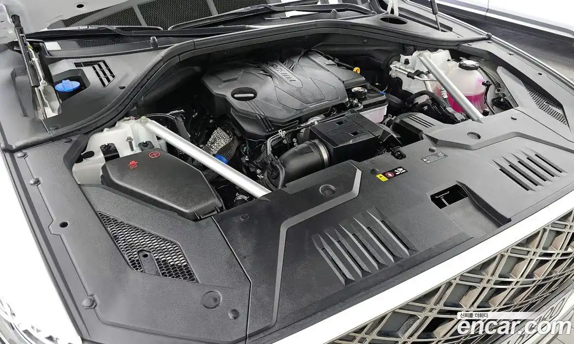 Genesis GV70 2025 2.5 гидро в Москве № 2125377, фото 6
