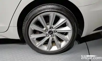 Genesis G70 2024 2.5 гидро в Москве № 2125446, миниатюра 7