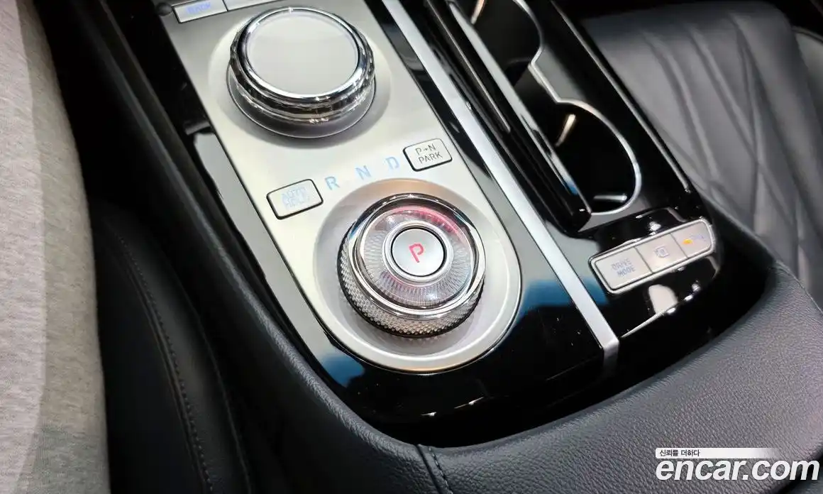 Genesis G80 2023 2.5 гидро в Москве № 2125447, фото 9