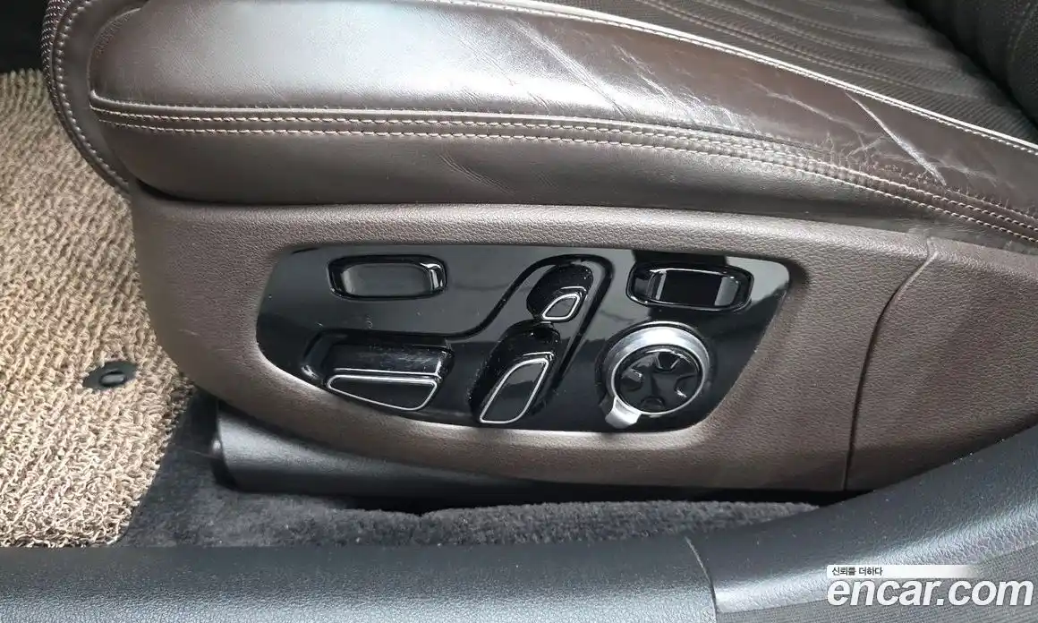 Genesis EQ900 2016 3.8 гидро в Москве № 2125628, фото 32