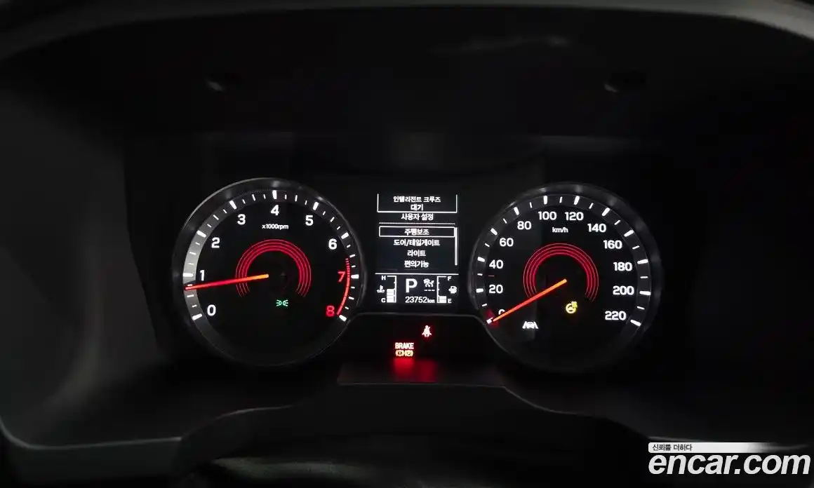 SsangYong Korando 2024 1.5 гидро в Москве № 2125954, фото 8