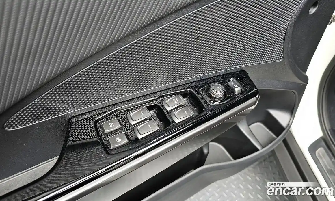 SsangYong TIBOLI 2019 1.5 гидро в Москве № 2126067, фото 28