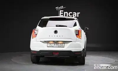 SsangYong TIBOLI 2019 1.5 гидро в Москве № 2126067, миниатюра 3