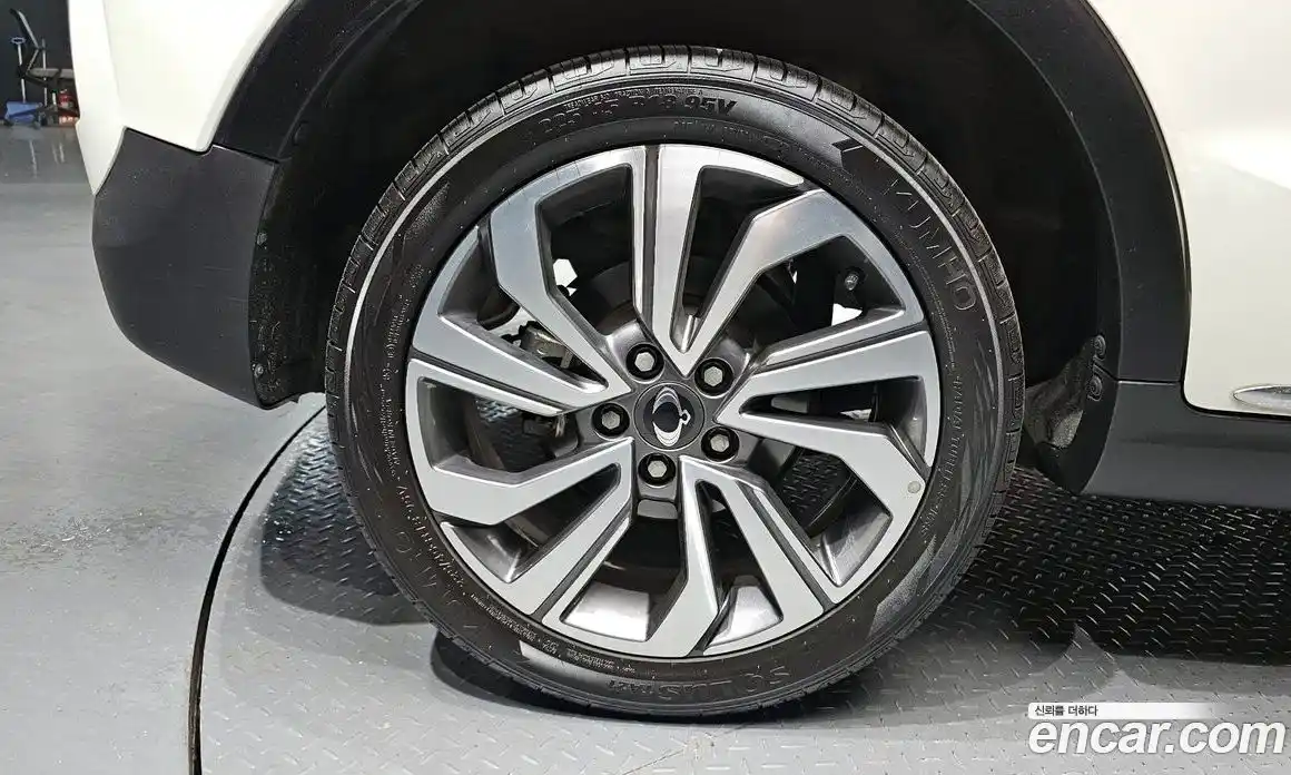 SsangYong TIBOLI 2019 1.5 гидро в Москве № 2126067, фото 4