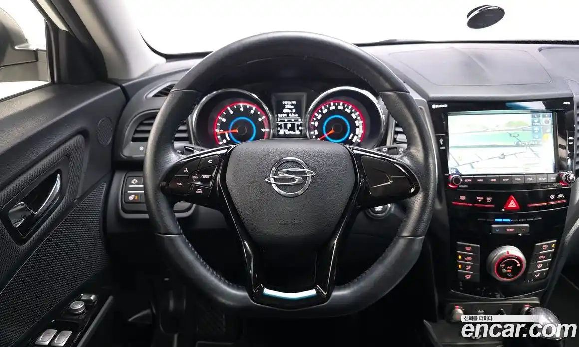 SsangYong TIBOLI 2017 1.6 гидро в Москве № 2126102, фото 12