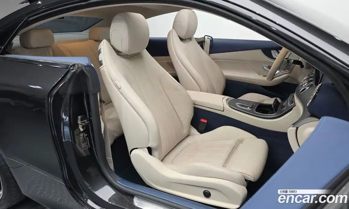 Mercedes-Benz E-Class 2023 2.0 гидро в Москве, фото 12