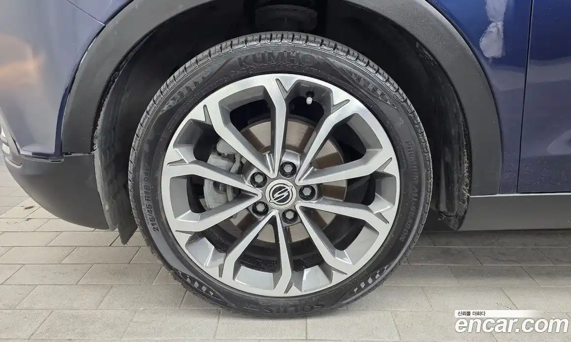 SsangYong TIBOLI 2018 1.6 гидро в Москве № 2126436, фото 5
