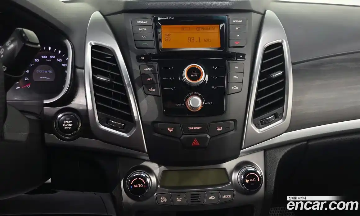 SsangYong Korando 2014 2.0 гидро в Москве № 2126570, фото 16