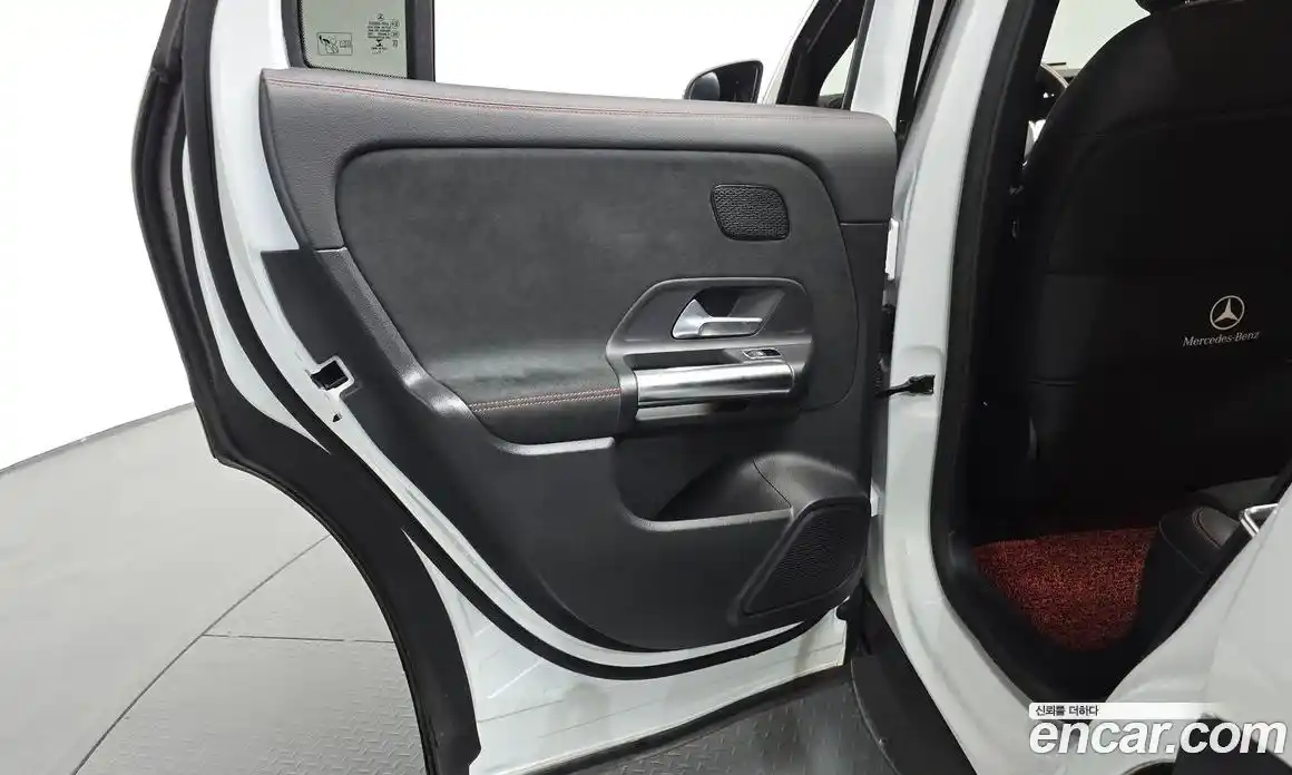 Mercedes-Benz EQA 2022 0.2 гидро в Москве № 2126609, фото 14
